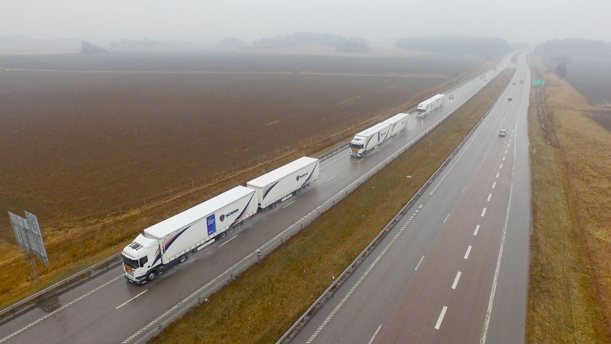 Un pelotón de camiones autónomos a través de Europa