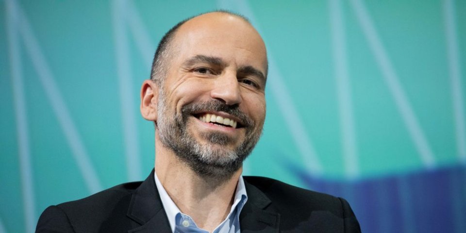 Uber comienza sus despidos e invierte en Lime