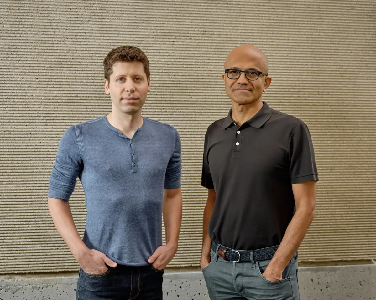 Sam Altman y Satya Nadella...